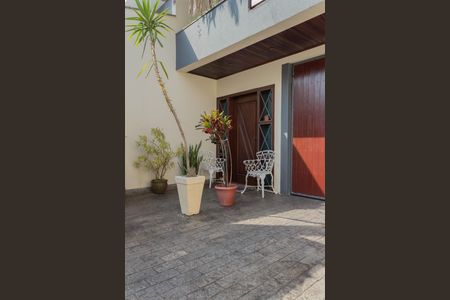 Casa à venda com 209m², 4 quartos e 4 vagasFrente da casa