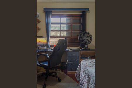 Casa à venda com 209m², 4 quartos e 4 vagasQuarto 2