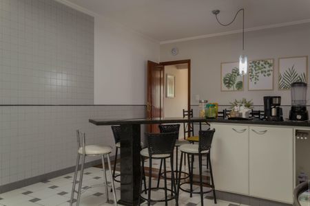 Casa à venda com 209m², 4 quartos e 4 vagasCozinha