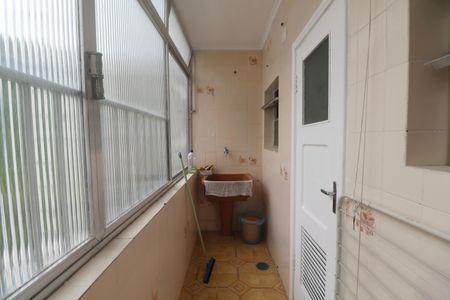 Apartamento para alugar com 120m², 3 quartos e 1 vagaÁrea de Serviço