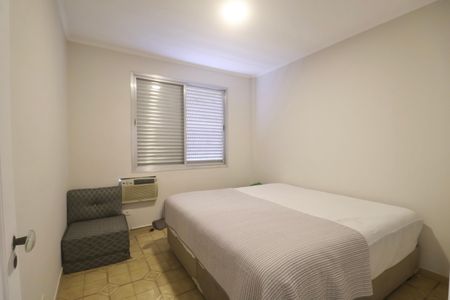 Quarto de apartamento para alugar com 3 quartos, 120m² em Centro, Guarujá
