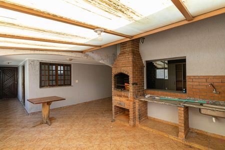 Casa para alugar com 180m², 3 quartos e 4 vagasChurrasqueira