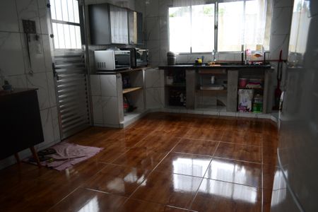 Casa para alugar com 1 quarto, 200m² em Recreio Rio Bonito, Suzano