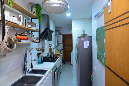 Apartamento à venda com 84m², 2 quartos e 1 vaga Apartamento à venda com 84m², 2 quartos e 1 vagaCozinha