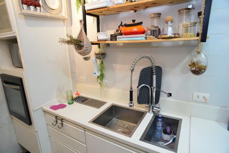 Apartamento à venda com 84m², 2 quartos e 1 vaga Apartamento à venda com 84m², 2 quartos e 1 vagaÁrea de Serviço