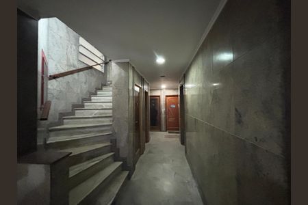 Apartamento à venda com 98m², 3 quartos e sem vaga Apartamento à venda com 98m², 3 quartos e sem vagaPortaria