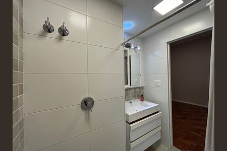 Apartamento à venda com 98m², 3 quartos e sem vaga Apartamento à venda com 98m², 3 quartos e sem vagaSuíte - banheiro
