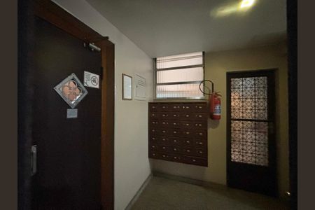 Apartamento à venda com 98m², 3 quartos e sem vaga Apartamento à venda com 98m², 3 quartos e sem vagaPortaria