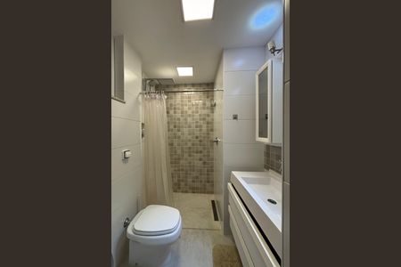 Apartamento à venda com 98m², 3 quartos e sem vaga Apartamento à venda com 98m², 3 quartos e sem vagaSuíte - banheiro