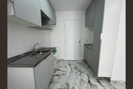 Apartamento para alugar com 38m², 2 quartos e sem vaga Apartamento para alugar com 38m², 2 quartos e sem vagaCozinha e Área de Serviço