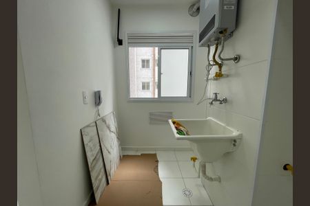 Apartamento para alugar com 38m², 2 quartos e sem vaga Apartamento para alugar com 38m², 2 quartos e sem vagaCozinha e Área de Serviço
