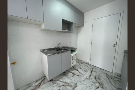 Apartamento para alugar com 38m², 2 quartos e sem vaga Apartamento para alugar com 38m², 2 quartos e sem vagaCozinha e Área de Serviço