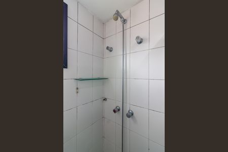 Apartamento à venda com 75m², 3 quartos e 1 vaga Apartamento à venda com 75m², 3 quartos e 1 vagaBanheiro
