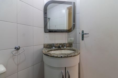 Apartamento à venda com 75m², 3 quartos e 1 vaga Apartamento à venda com 75m², 3 quartos e 1 vagaBanheiro 2