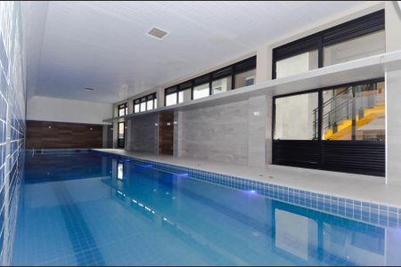 Apartamento à venda com 81m², 2 quartos e 2 vagasPiscina Coberta