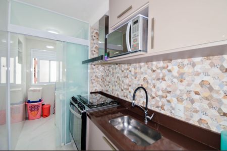 Apartamento à venda com 81m², 2 quartos e 2 vagasCozinha