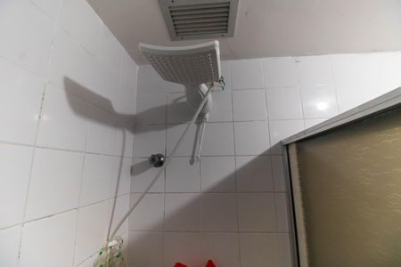 Apartamento à venda com 85m², 2 quartos e 1 vaga Apartamento à venda com 85m², 2 quartos e 1 vagaBanheiro