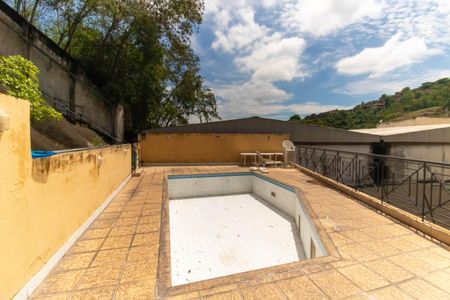 Apartamento à venda com 85m², 2 quartos e 1 vaga Apartamento à venda com 85m², 2 quartos e 1 vagaÁrea comum