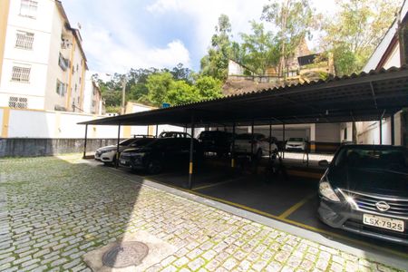 Apartamento à venda com 85m², 2 quartos e 1 vaga Apartamento à venda com 85m², 2 quartos e 1 vagaGaragem