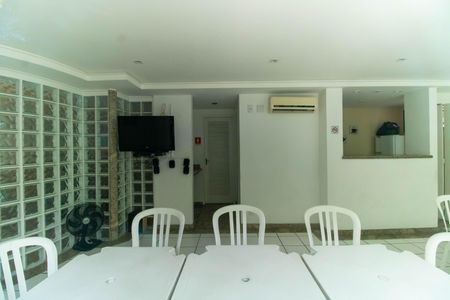 Apartamento à venda com 85m², 2 quartos e 1 vaga Apartamento à venda com 85m², 2 quartos e 1 vagaÁrea comum