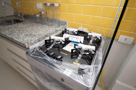 Cozinha de kitnet/studio para alugar com 1 quarto, 25m² em Jardim Sao Ricardo, São Paulo