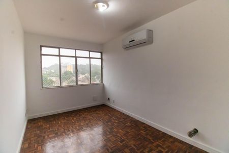 Apartamento à venda com 100m², 3 quartos e 1 vagaSala