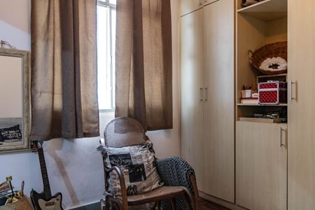 Casa à venda com 200m², 2 quartos e 3 vagasCloset