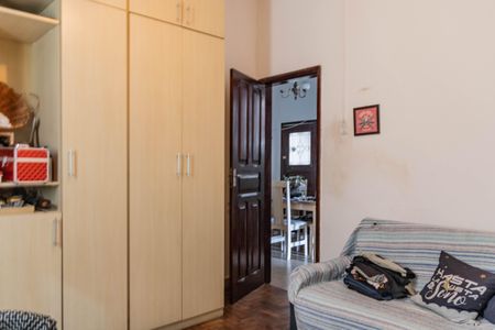 Casa à venda com 200m², 2 quartos e 3 vagasCloset