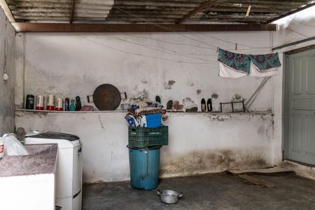 Casa à venda com 200m², 2 quartos e 3 vagasQuintal