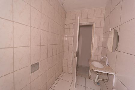 Casa para alugar com 60m², 1 quarto e sem vaga Casa para alugar com 60m², 1 quarto e sem vagaBanheiro