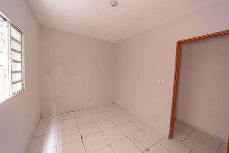 Quarto 1 de casa para alugar com 1 quarto, 60m² em Jardim Verônia, São Paulo