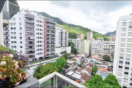 Apartamento à venda com 122m², 3 quartos e 2 vagasSuíte