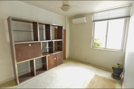 Apartamento à venda com 122m², 3 quartos e 2 vagasQuarto 1