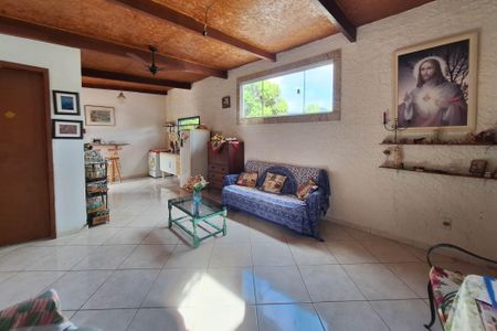 Sala de casa para alugar com 2 quartos, 63m² em Maravista, Niterói