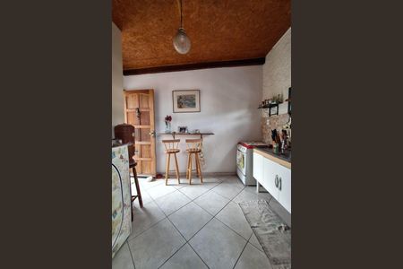 Cozinha de casa para alugar com 2 quartos, 63m² em Maravista, Niterói