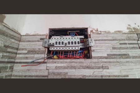 Casa para alugar com 125m², 3 quartos e sem vagaQuadro de Luz 2