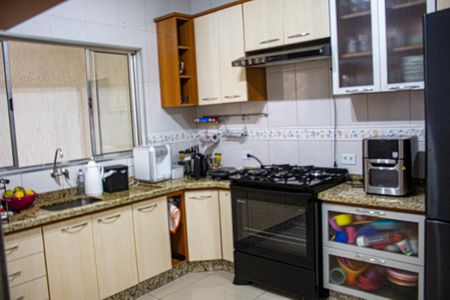 Casa para alugar com 300m², 4 quartos e 3 vagasCozinha