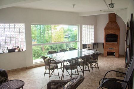 Casa para alugar com 300m², 4 quartos e 3 vagasChurrasqueira