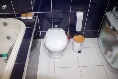 Casa para alugar com 300m², 4 quartos e 3 vagasBanheiro 2