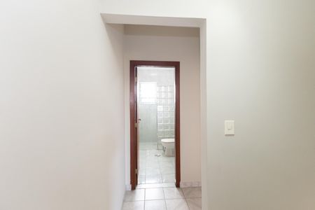 Casa à venda com 105m², 2 quartos e 1 vaga Casa à venda com 105m², 2 quartos e 1 vagaCorredor