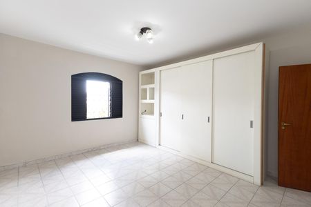 Casa à venda com 105m², 2 quartos e 1 vaga Casa à venda com 105m², 2 quartos e 1 vagaQuarto 1