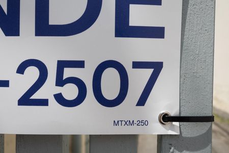 Casa à venda com 105m², 2 quartos e 1 vaga Casa à venda com 105m², 2 quartos e 1 vagaCódigo