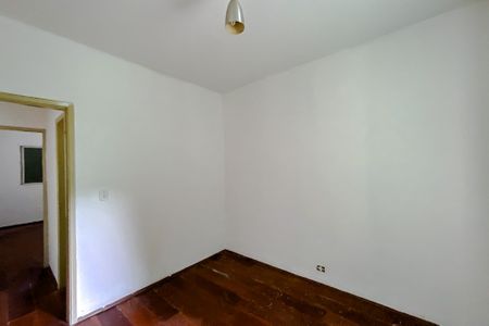 Quarto 2 de casa para alugar com 2 quartos, 80m² em Vila Regente Feijó, São Paulo