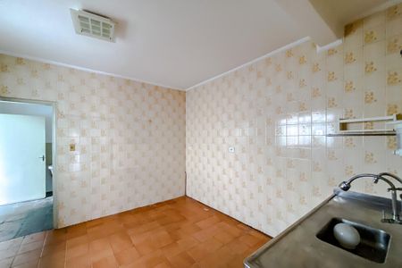 Casa para alugar com 80m², 2 quartos e sem vaga Casa para alugar com 80m², 2 quartos e sem vagaCozinha