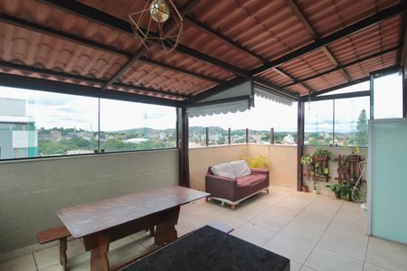 Apartamento à venda com 90m², 2 quartos e 1 vagaÁrea Gourmet