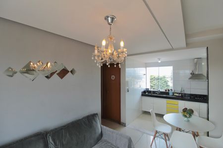 Sala de apartamento à venda com 2 quartos, 90m² em São João Batista, Belo Horizonte