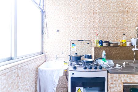 Apartamento para alugar com 60m², 2 quartos e 1 vaga Apartamento para alugar com 60m², 2 quartos e 1 vagaCozinha e Área de Serviço