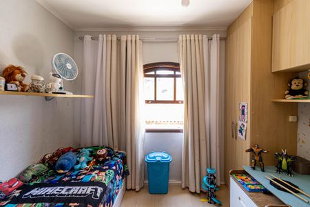 Casa à venda com 3 quartos, 200m² em Itaquera, São Paulo