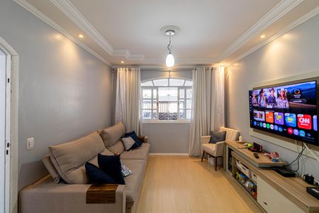 Casa à venda com 3 quartos, 200m² em Itaquera, São Paulo