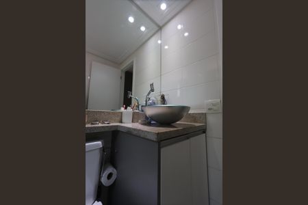 Apartamento à venda com 65m², 2 quartos e 1 vaga Apartamento à venda com 65m², 2 quartos e 1 vagaBanheiro da Suíte